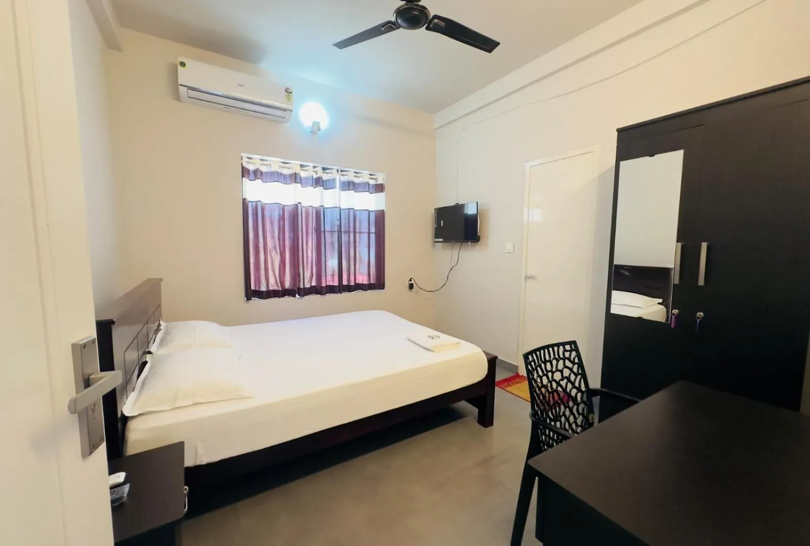 Town Residency Villa Kannur 0*,  India