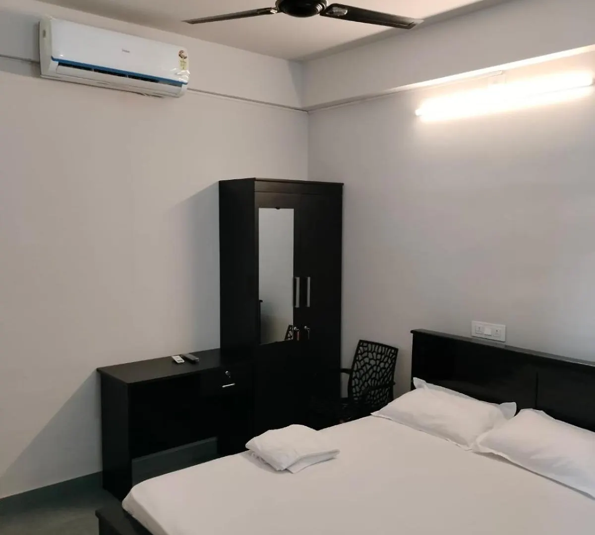 Lodge Town Residency Villa Kannur